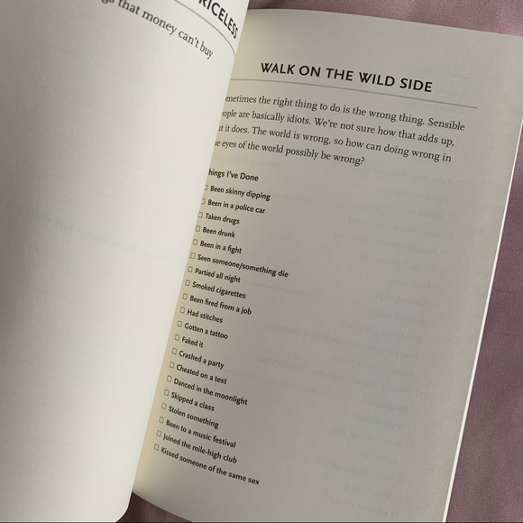 Burn After Writing - Picture 14 of 15